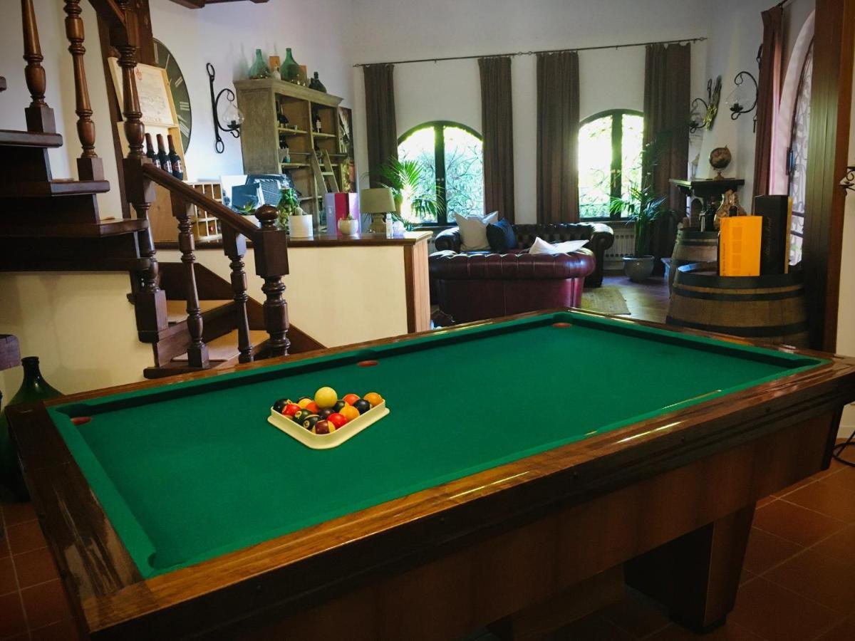 ルッカ Casale I Tigli Bed & Breakfast エクステリア 写真