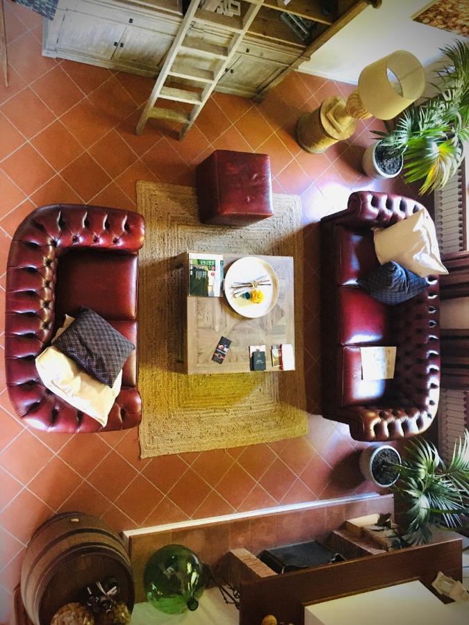 ルッカ Casale I Tigli Bed & Breakfast エクステリア 写真