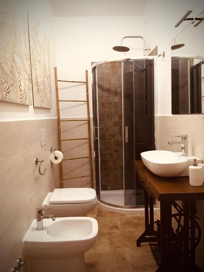 ルッカ Casale I Tigli Bed & Breakfast エクステリア 写真