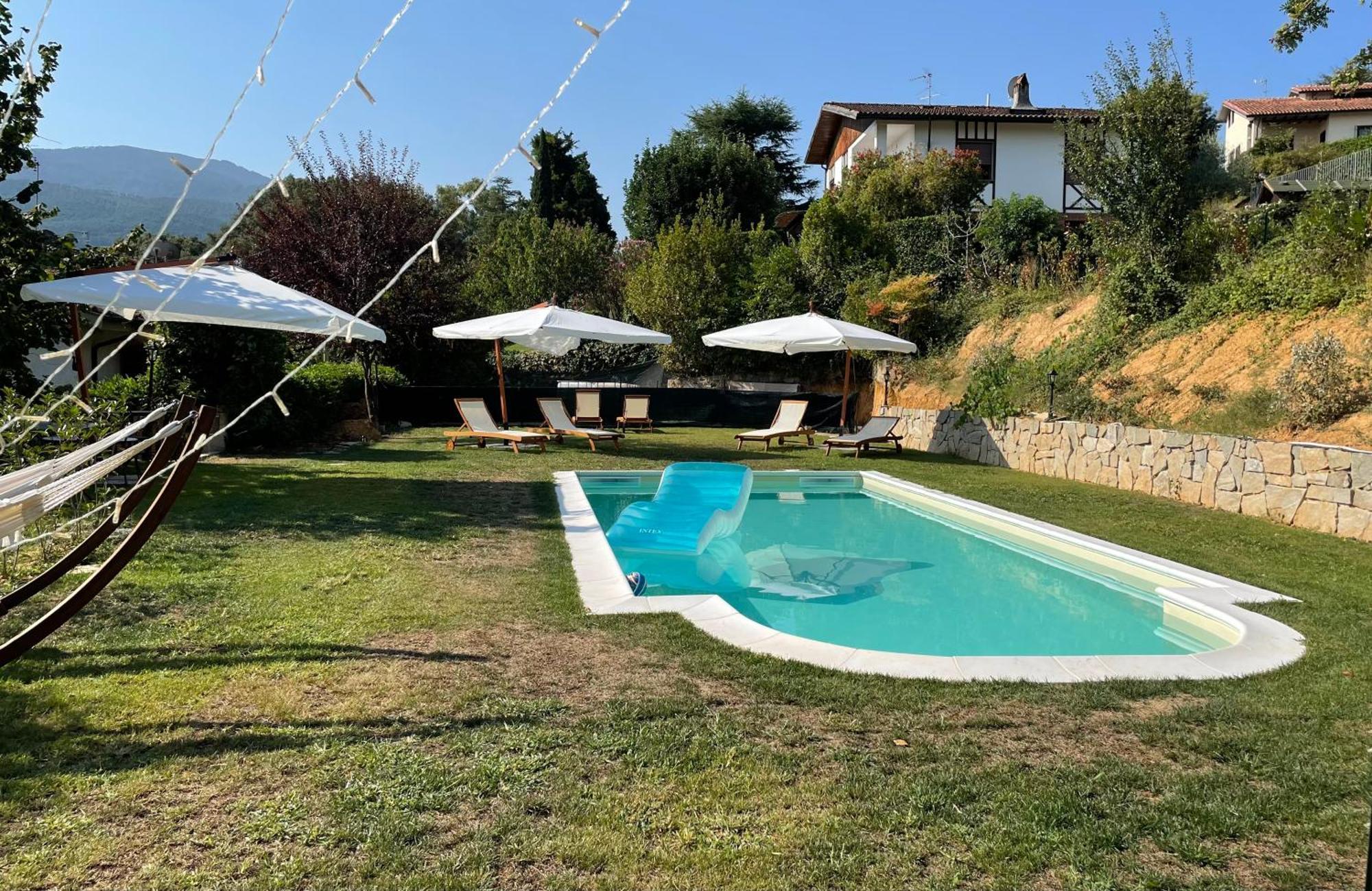 ルッカ Casale I Tigli Bed & Breakfast エクステリア 写真